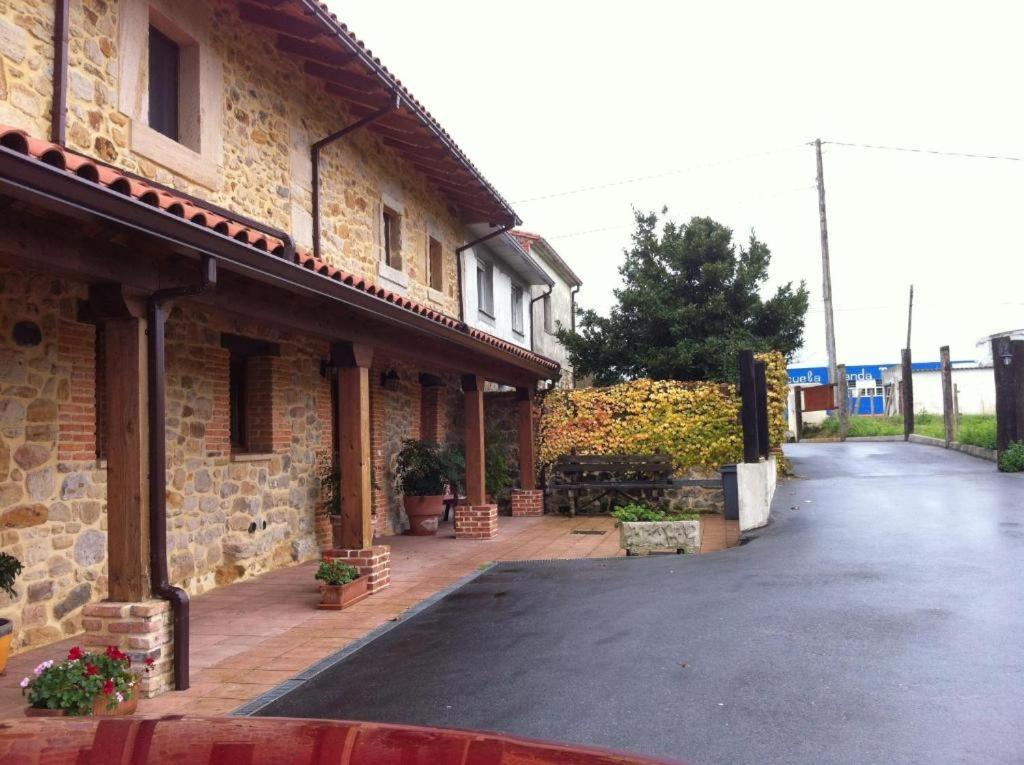 Apartamentos Playa Galizano Exterior photo